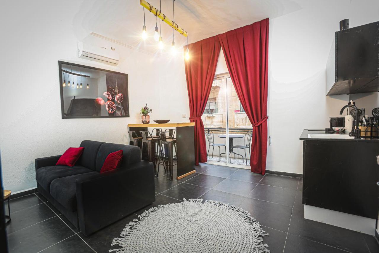 Midrahov Urban Suites Jerusalem Eksteriør billede